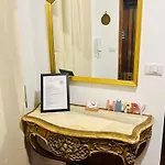 Elegant Bianca * روما