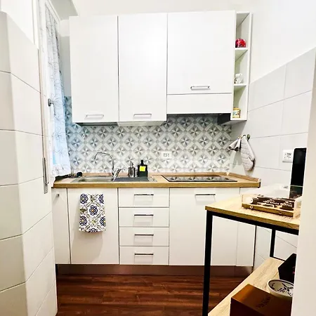 شقة Elegant Bianca روما