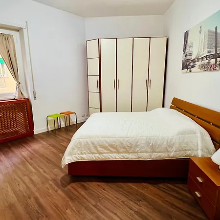 Elegant Bianca Apartament